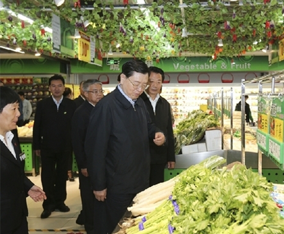 张德江率食品安全法执法检查组在内蒙古自治区开展执法检查