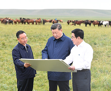 习近平考察山丹培黎学校和山丹马场