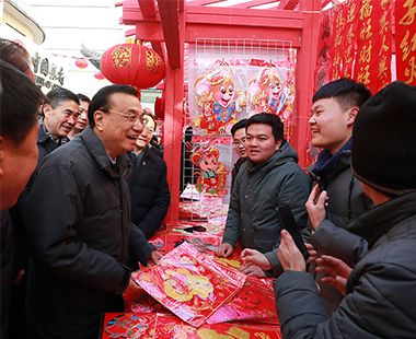 李克强在青海考察